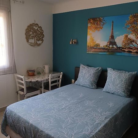 Chambre Privee Climatisee Chez Particulier, Wifi Lägenhet Perpignan Exteriör bild
